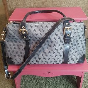 Dooney & Bourke Purse